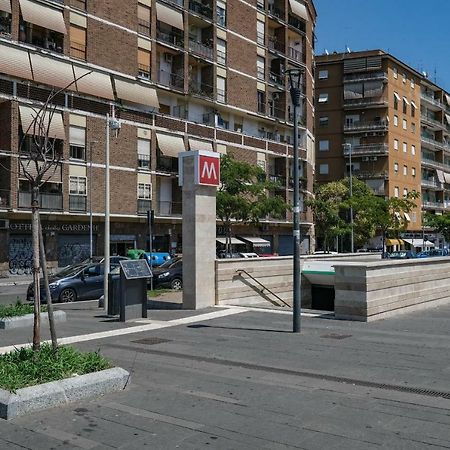 Centocelle, New Enjoyable Apartment Rome Bagian luar foto