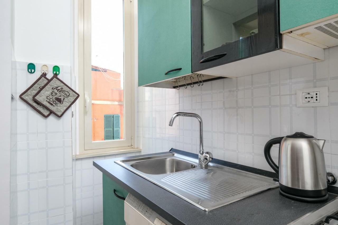Centocelle, New Enjoyable Apartment Rome Bagian luar foto